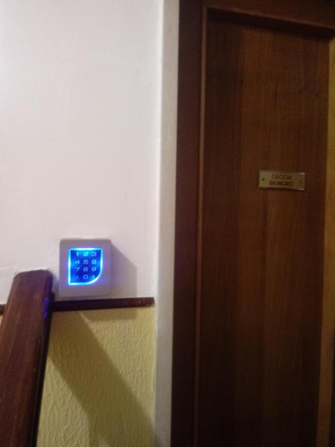 Travel House Hotel La Spezia Buitenkant foto
