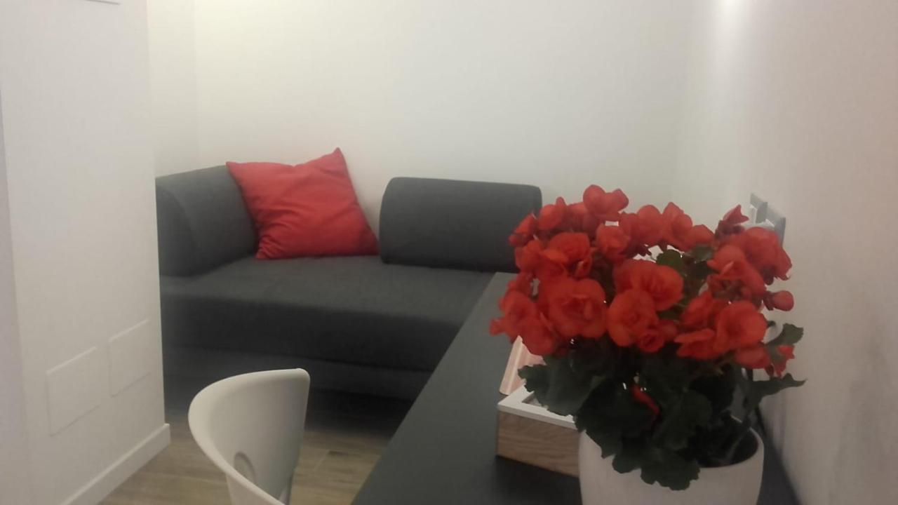 Travel House Hotel La Spezia Buitenkant foto